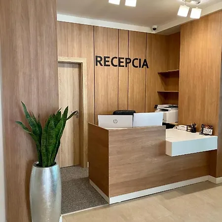 - Dom Horskej Sluzby Hotel