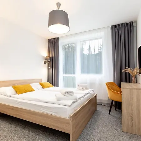 - Dom Horskej Sluzby Hotel *